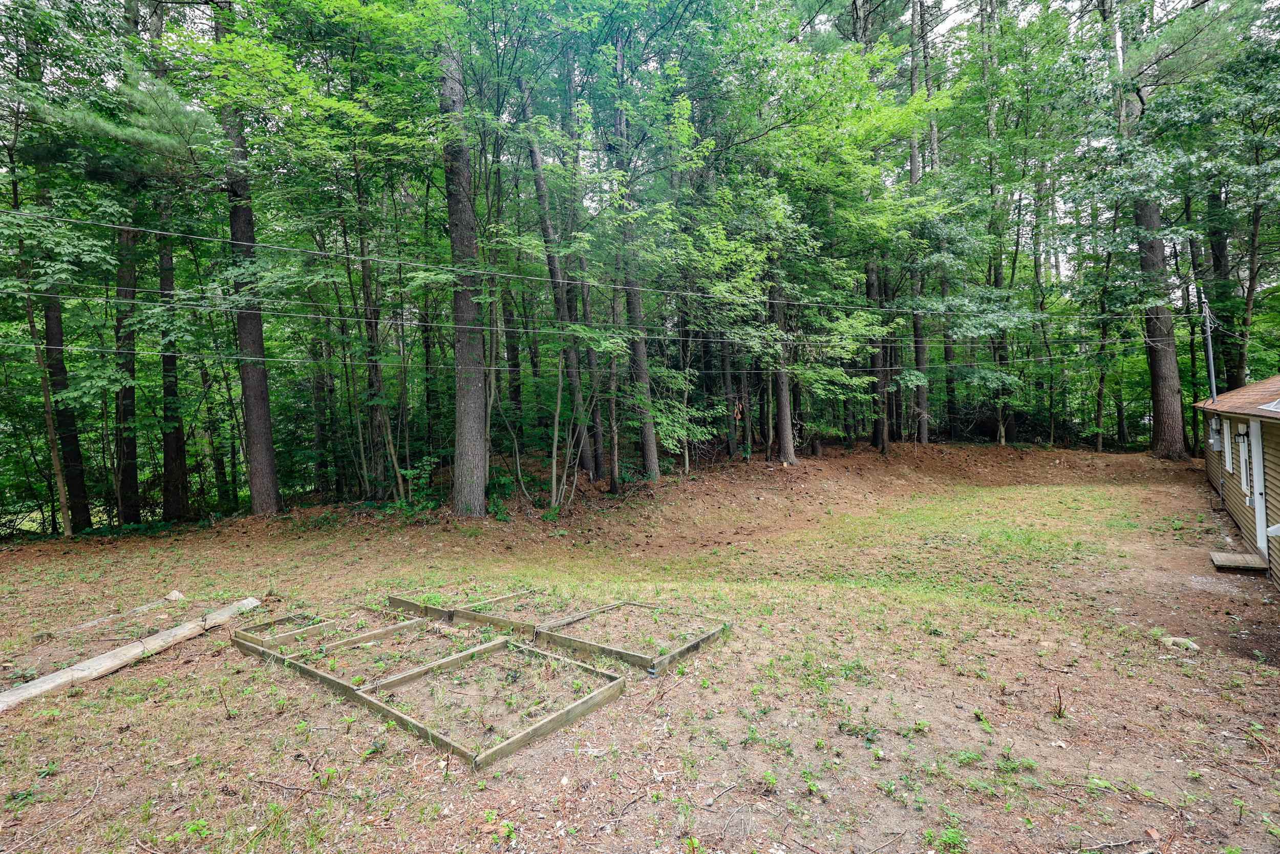 112 Gilson Road Nashua, NH 03062 - Photo 43 of 51