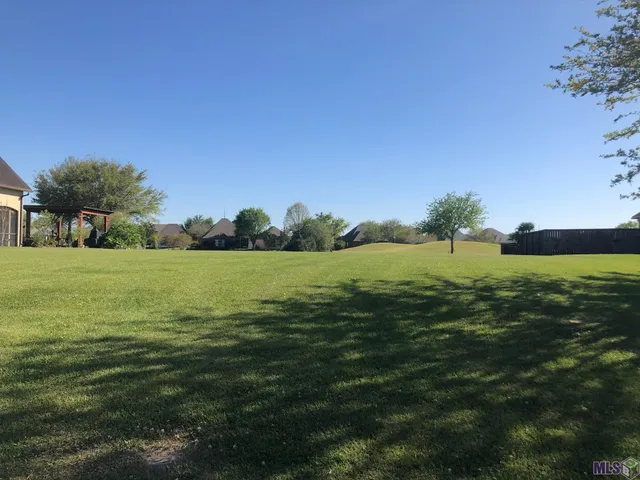 $169,900 | 5448 Cypress Point Lane, Gonzales, LA 70737