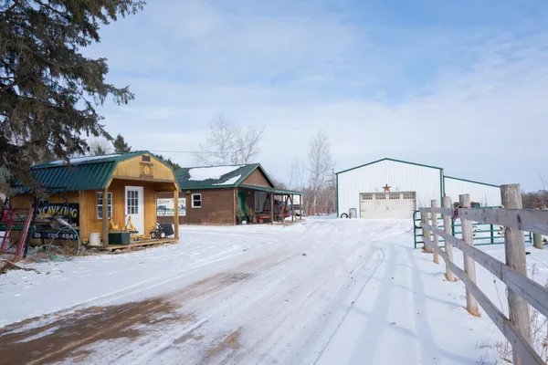 $650,000 | 43950 200th Avenue, McGregor, MN 55760