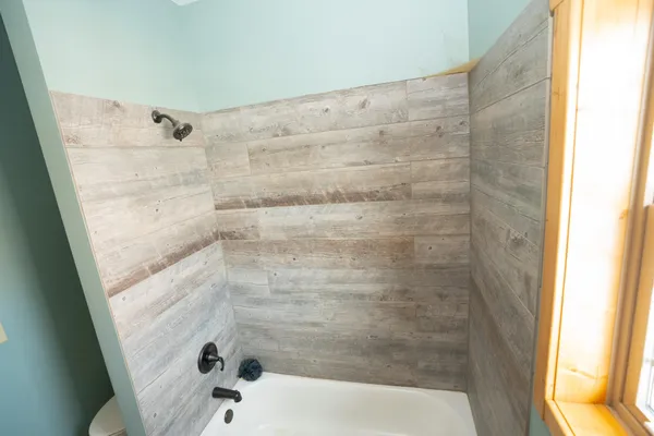 $650,000 | 43950 200th Avenue, McGregor, MN 55760