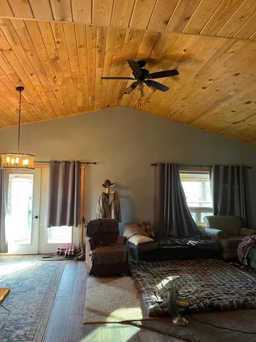 $650,000 | 43950 200th Avenue, McGregor, MN 55760