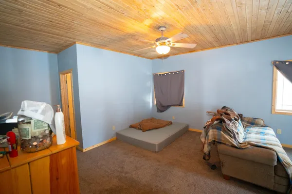 $650,000 | 43950 200th Avenue, McGregor, MN 55760
