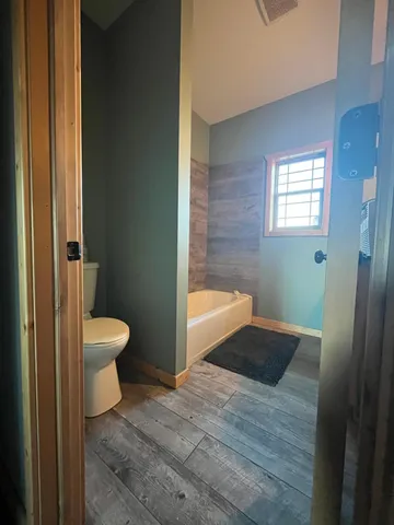 $650,000 | 43950 200th Avenue, McGregor, MN 55760