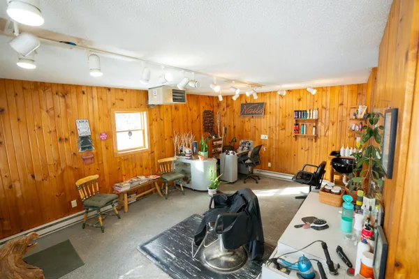 $650,000 | 43950 200th Avenue, McGregor, MN 55760