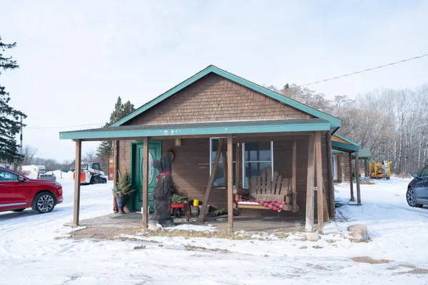 $650,000 | 43950 200th Avenue, McGregor, MN 55760