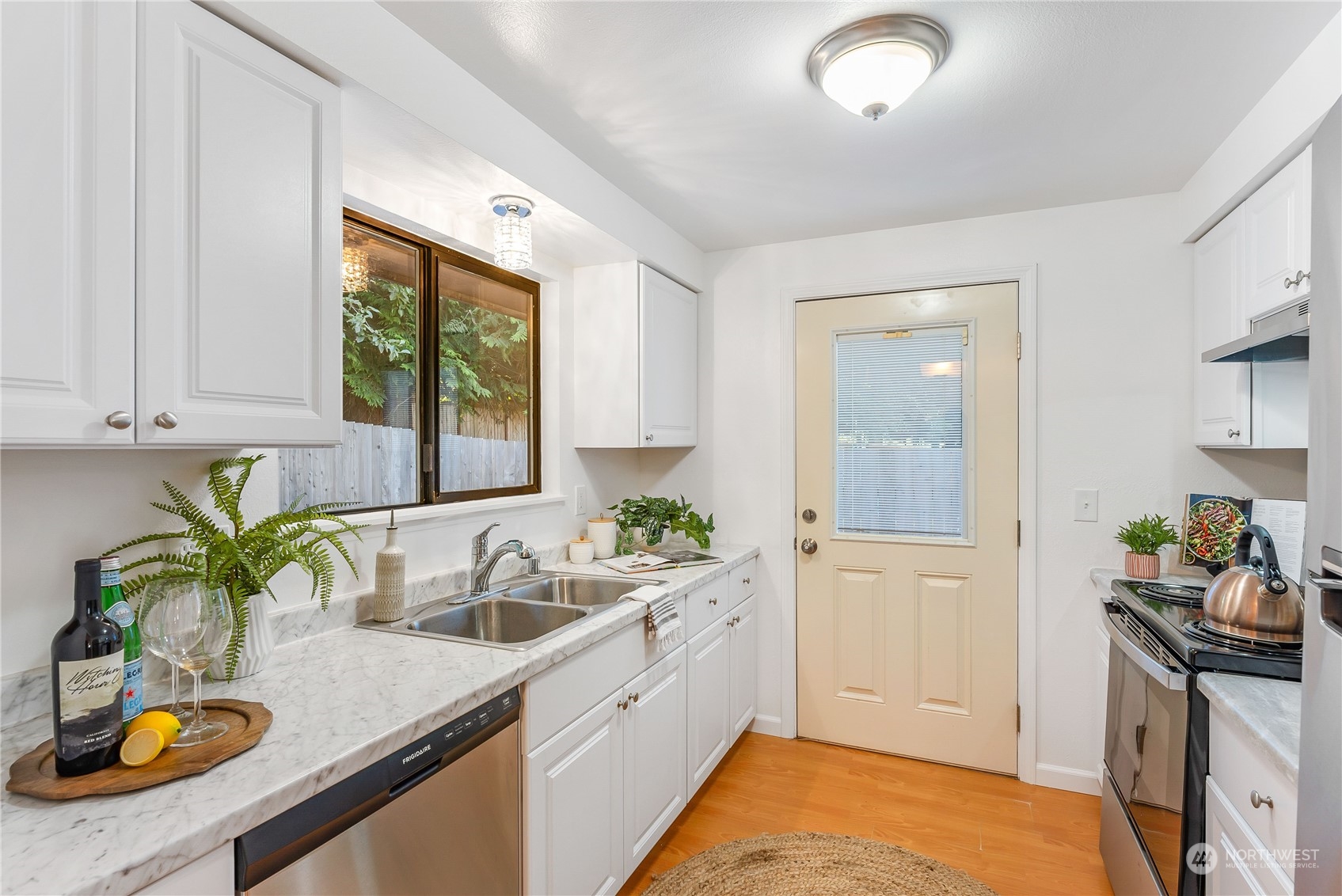 1815 Ricky Court East Port Orchard, WA 98366 - Photo 10 of 33 Gallery Image 10