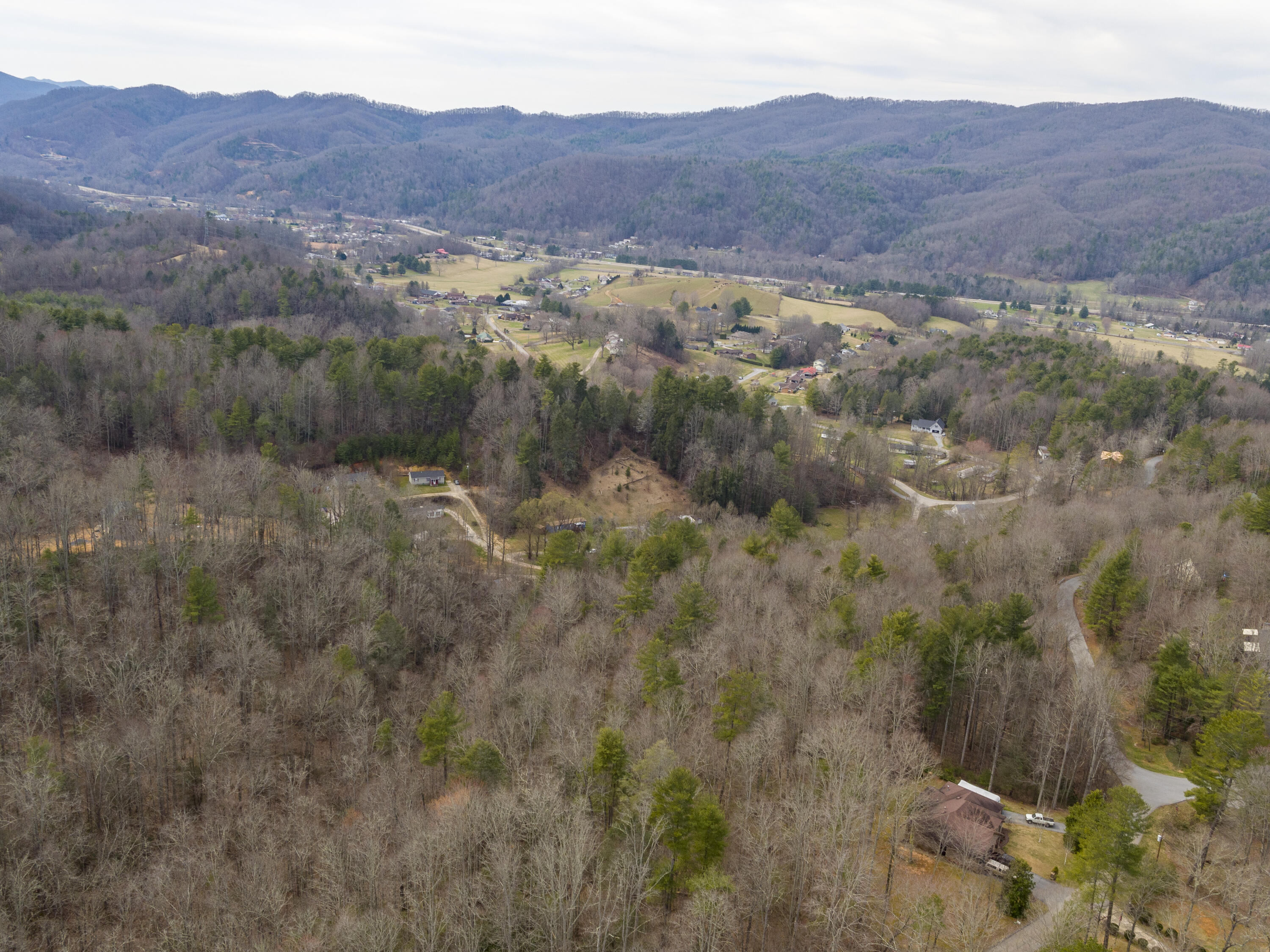 Tbd Gard Banner Road Erwin, TN 37650 - Photo 4 of 10 Gard--4