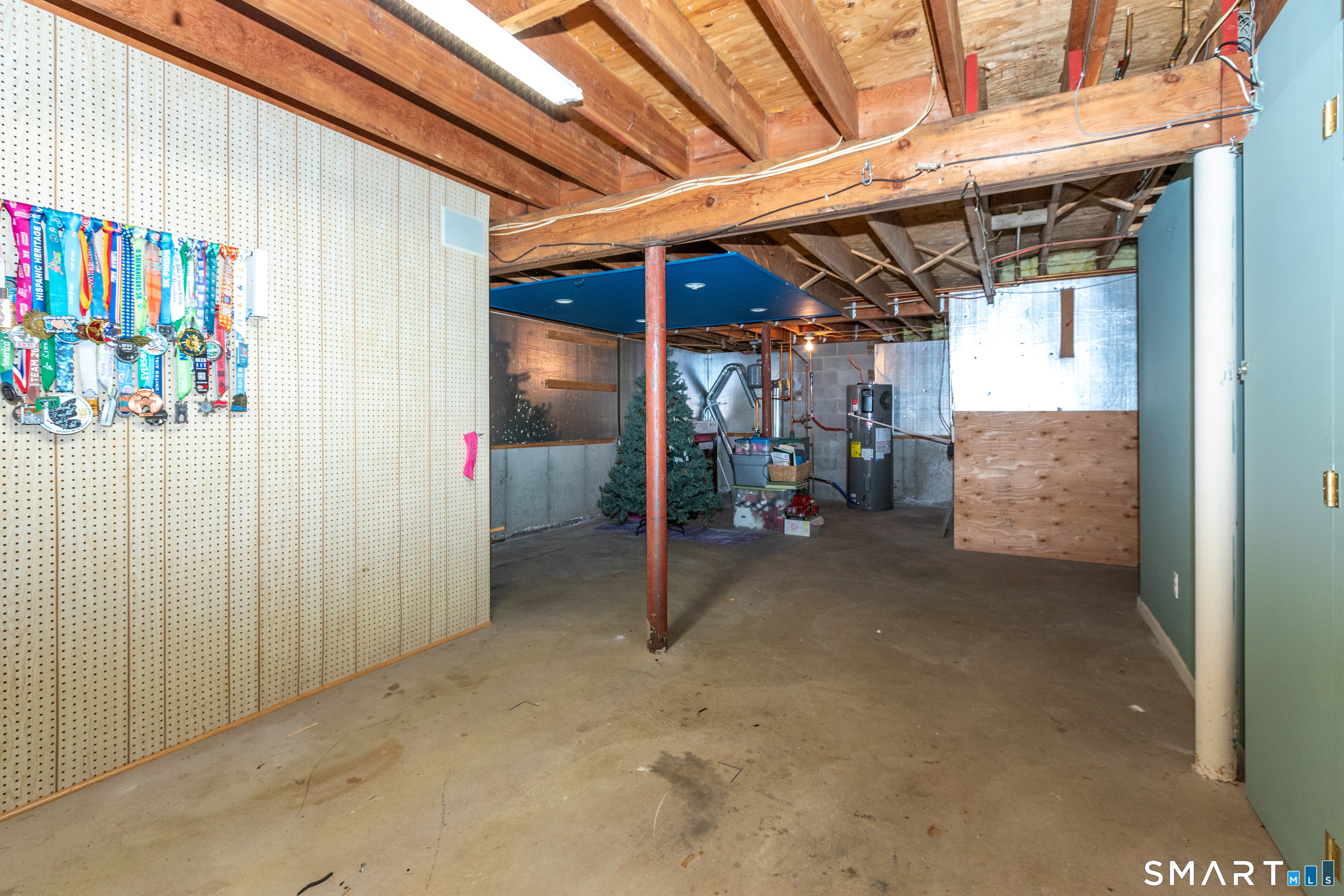 131 Ashley Road Bristol, CT 06010 - Photo 28 of 36