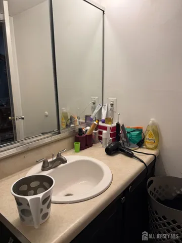 $345,000 | 7 Foxtail Lane, Monmouth Junction, NJ 08852