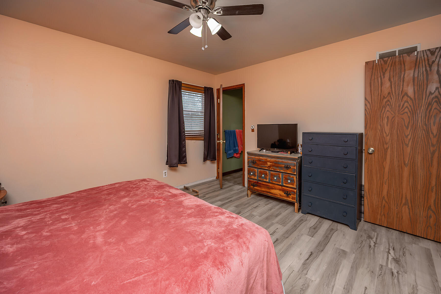 517 Fox Knoll Drive Rochester, WI 53185 - Photo 17 of 42 FoxKnoll_021