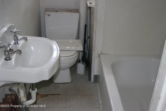 $175,000 | 503 Moosic Road, Old Forge, PA 18518