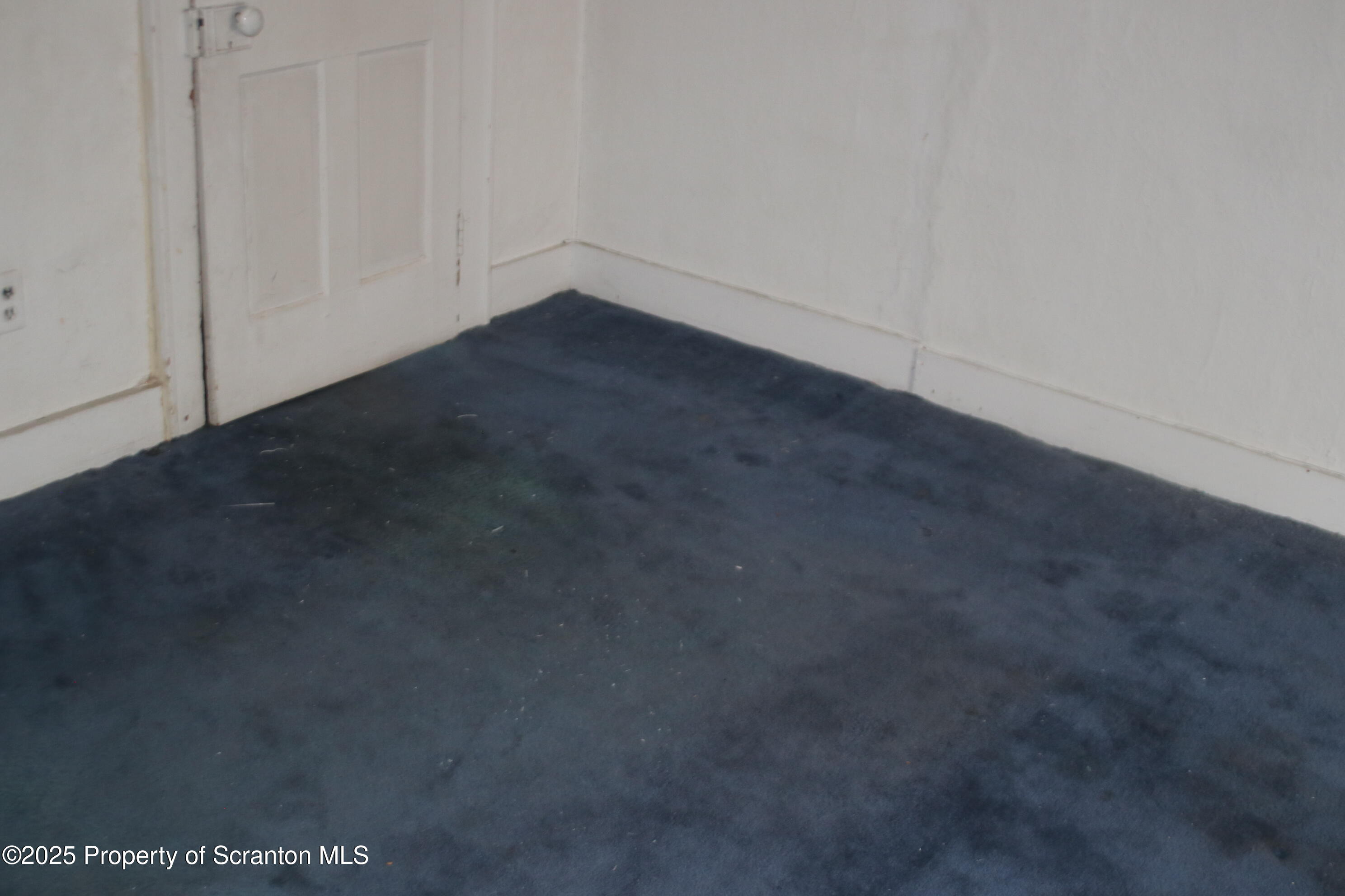 503 Moosic Road Old Forge, PA 18518 - Photo 38 of 45 IMG_0576