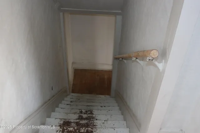 $175,000 | 503 Moosic Road, Old Forge, PA 18518