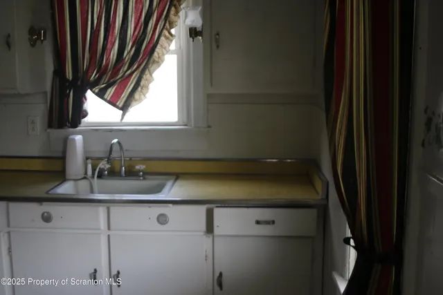 $175,000 | 503 Moosic Road, Old Forge, PA 18518