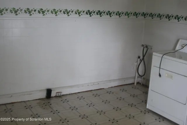 $175,000 | 503 Moosic Road, Old Forge, PA 18518