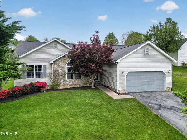 $355,000 | 319 Leslie Court, Bristol, TN 37620