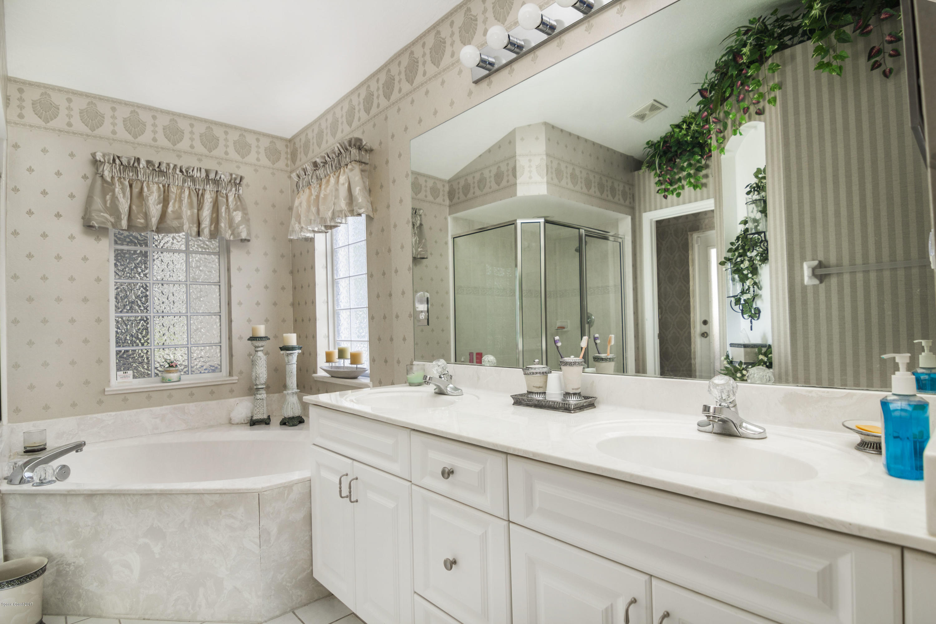1640 Degroodt Road Southwest Palm Bay, FL 32908 - Photo 13 of 31 IMG_1046