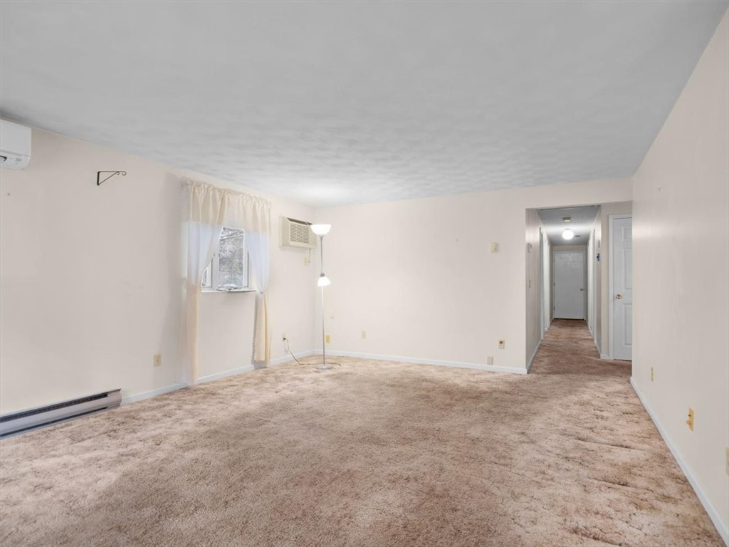 1740 Kenyon Road Ontario, NY 14519 - Photo 11 of 50