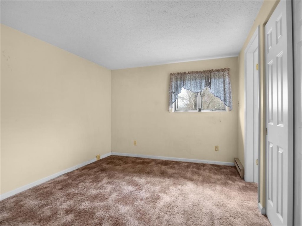 1740 Kenyon Road Ontario, NY 14519 - Photo 26 of 50