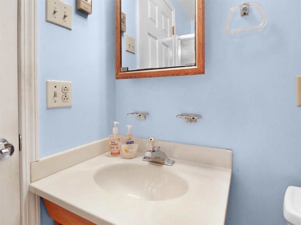 1740 Kenyon Road Ontario, NY 14519 - Photo 37 of 50