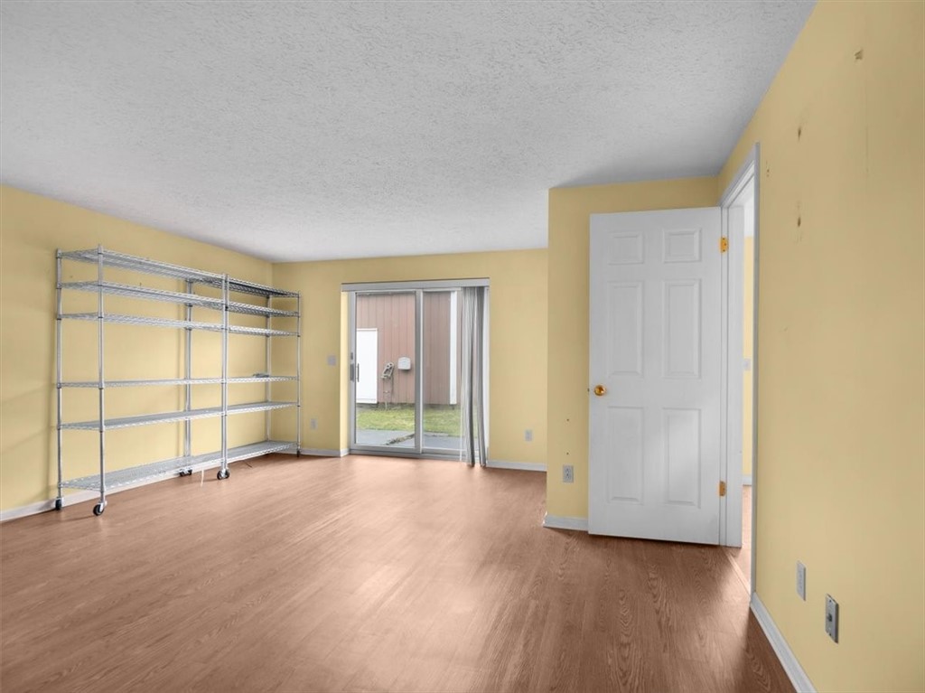 1740 Kenyon Road Ontario, NY 14519 - Photo 8 of 50