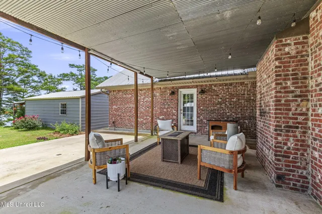 $449,500 | 1955 Jrv Brown Road, Yazoo City, MS 39194