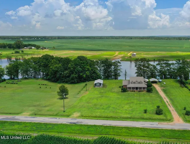 $449,500 | 1955 Jrv Brown Road, Yazoo City, MS 39194