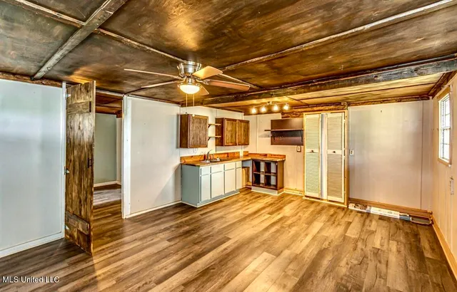 $449,500 | 1955 Jrv Brown Road, Yazoo City, MS 39194