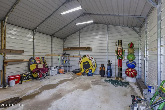 $449,500 | 1955 Jrv Brown Road, Yazoo City, MS 39194