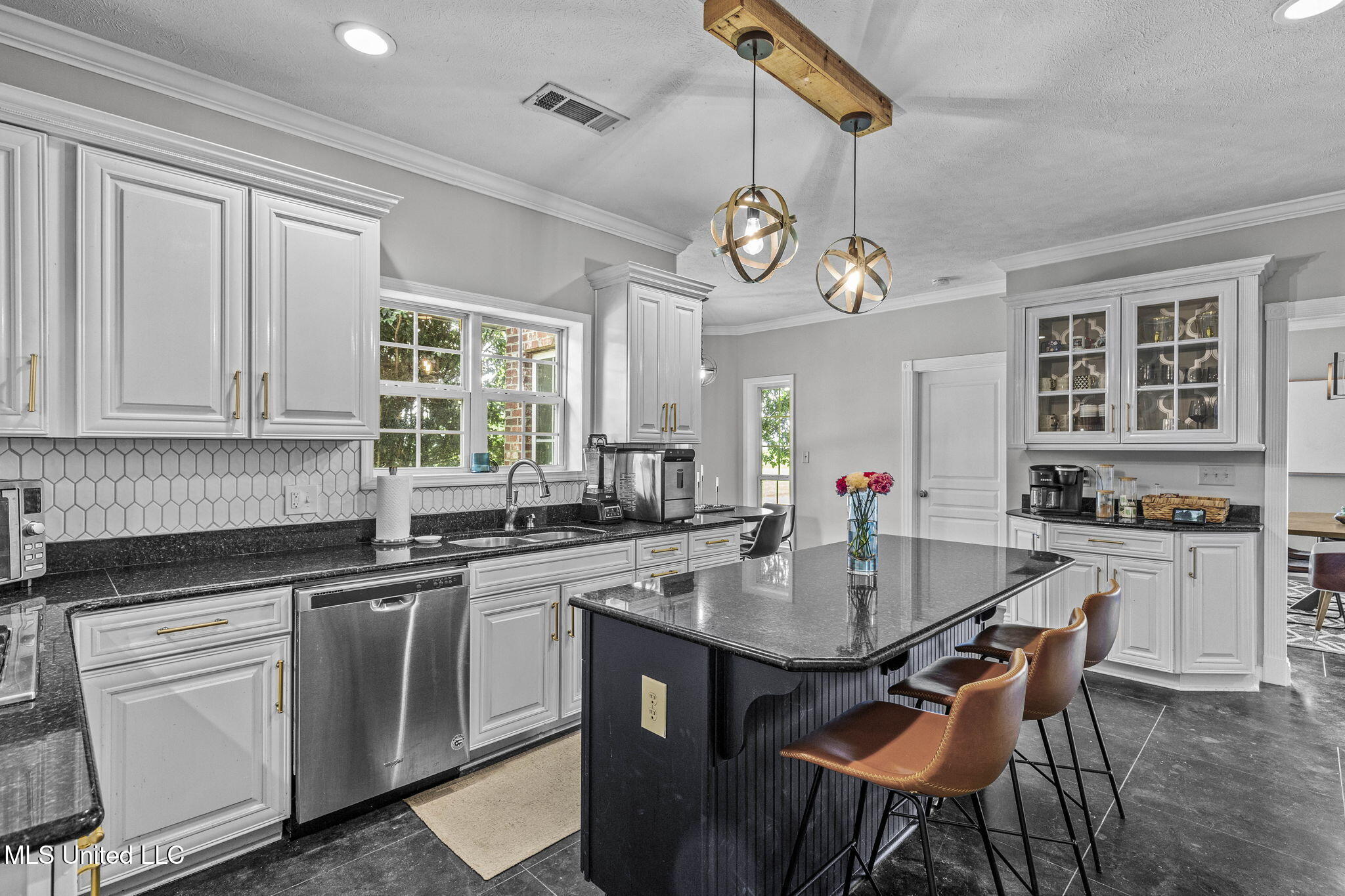 1955 Jrv Brown Road Yazoo City, MS 39194 - Photo 8 of 43 61F71841-C10E-4745-BB40-8EFDDA7FAC1D