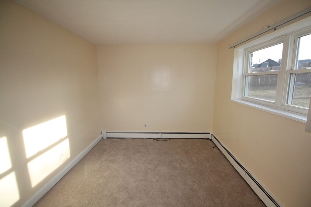 21 Warren Street, Unit B2 Waltham, MA 02453 - Photo 11 of 18