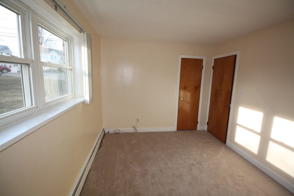 21 Warren Street, Unit B2 Waltham, MA 02453 - Photo 12 of 18