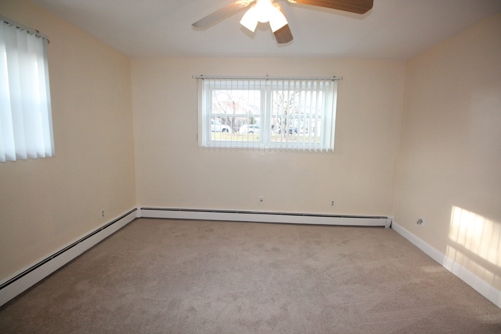 21 Warren Street, Unit B2 Waltham, MA 02453 - Photo 14 of 18