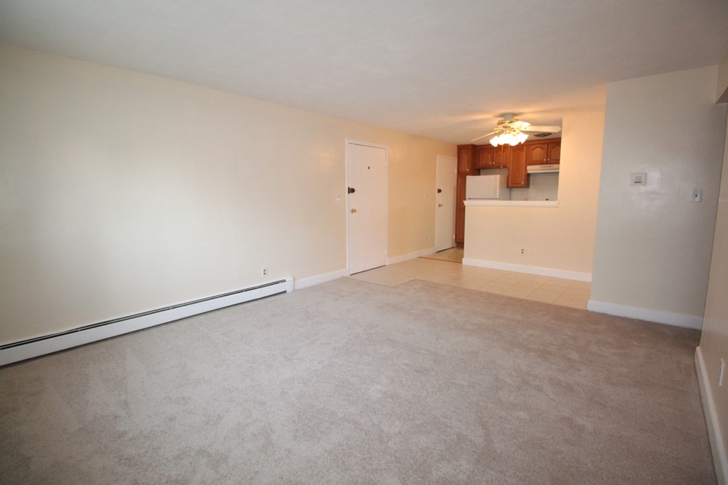 21 Warren Street, Unit B2 Waltham, MA 02453 - Photo 6 of 18