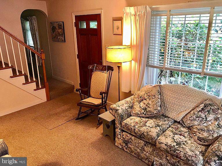 324 Pinehurst Road York, PA 17402 - Photo 8 of 25 Gallery Image 8
