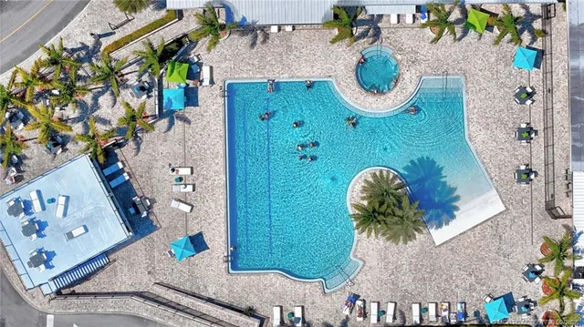 $4,500 | 257 Northeast Coastal Drive, Jensen Beach, FL 34957