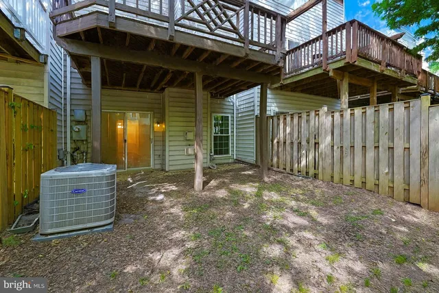 $3,200 | 1191 Cypress Tree Place, Herndon, VA 20170