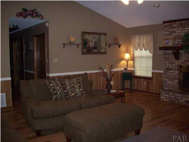2163 Huxford Road Atmore, AL 36502 - Photo 5 of 11 living room