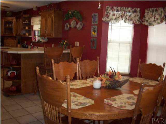 2163 Huxford Road Atmore, AL 36502 - Photo 8 of 11 dining area