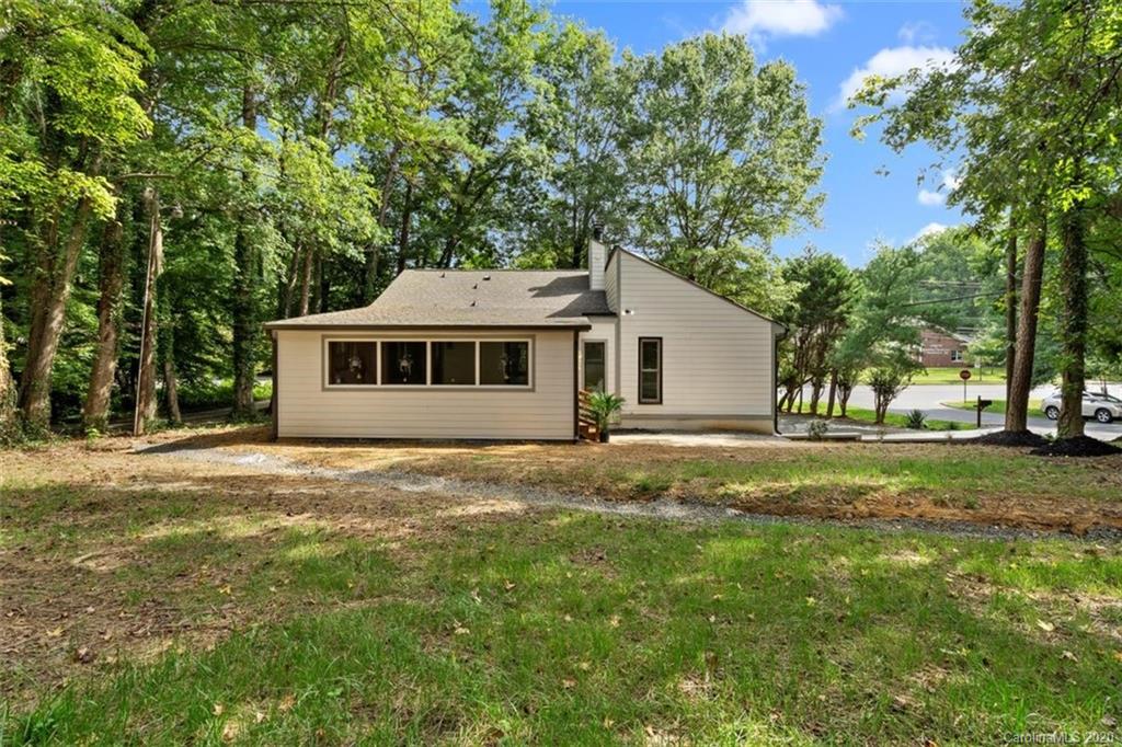 7734 Sardis Road Charlotte, NC 28270 - Photo 36 of 43 Gallery Image 36