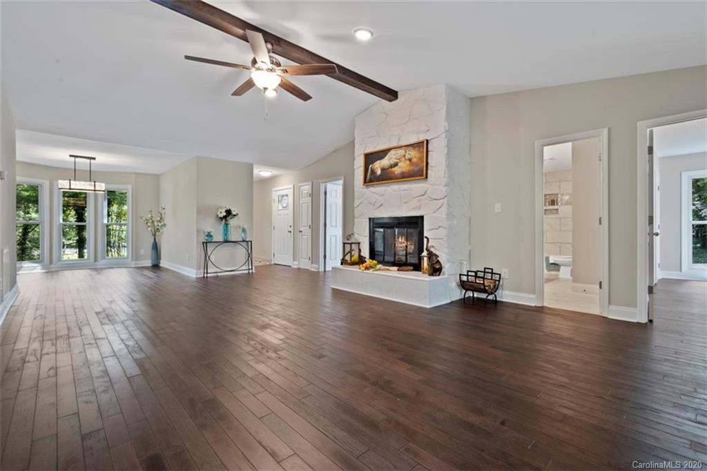 7734 Sardis Road Charlotte, NC 28270 - Photo 9 of 43 Gallery Image 9