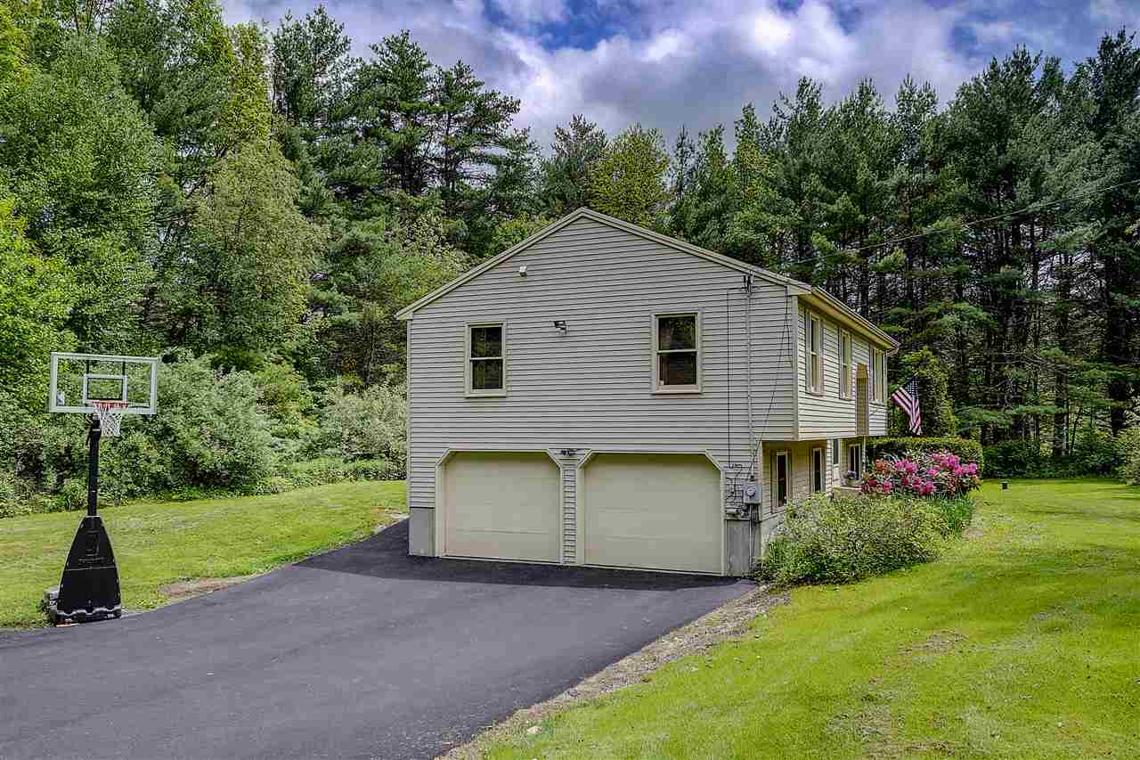 47 Wallace Road Bedford, NH 03110 - Photo 26 of 33