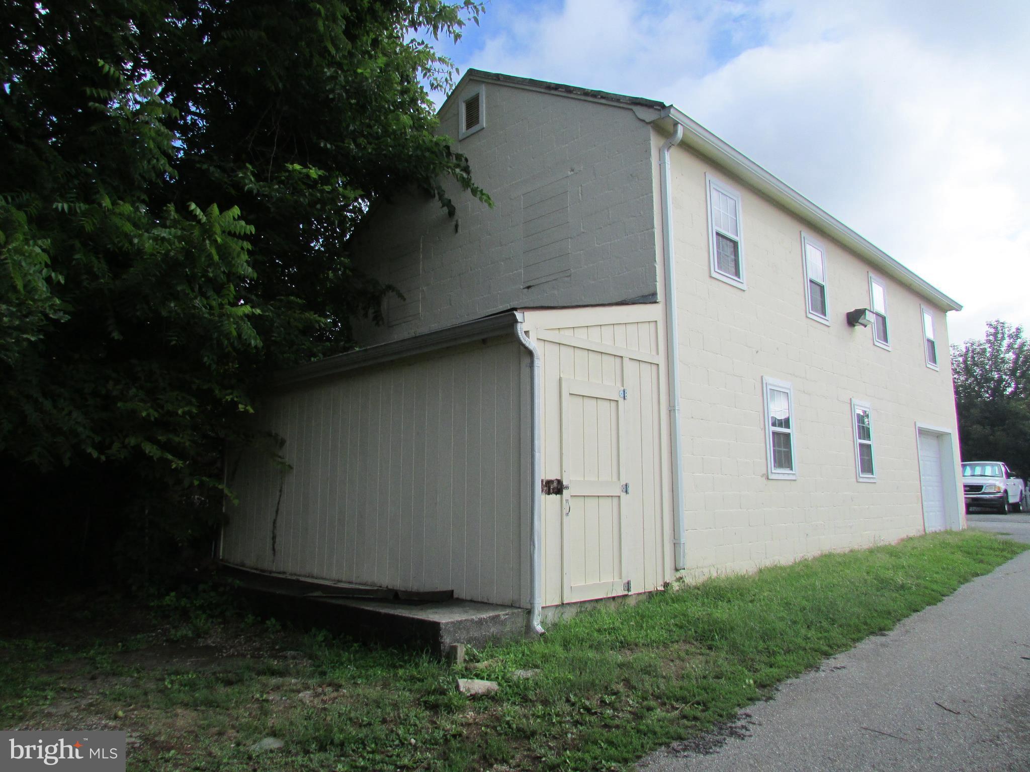105 West 7th Avenue Ranson, WV 25438 - Photo 9 of 23 Exterior (General)