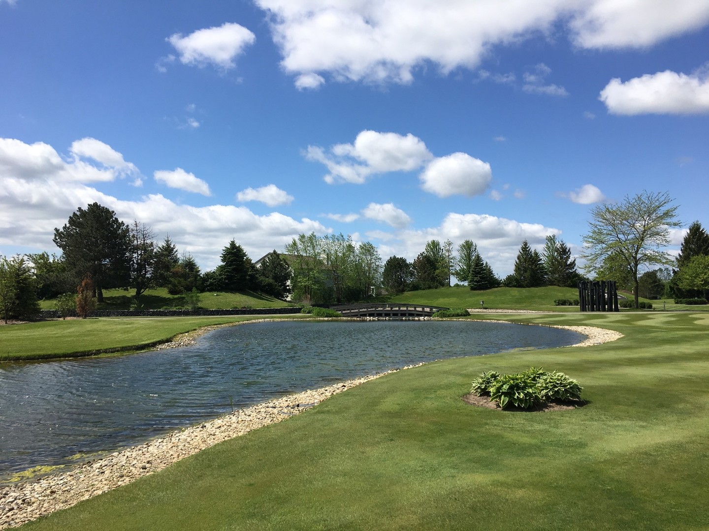 3148 Concord Lane Wadsworth, IL 60083 - Photo 19 of 19 a view of a golf course with a fountain