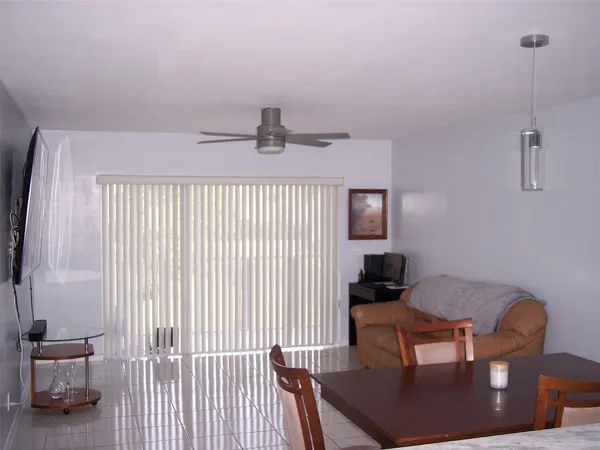 $169,000 | 600 Northeast 2nd Street, Unit 208, Dania Beach, FL 33004