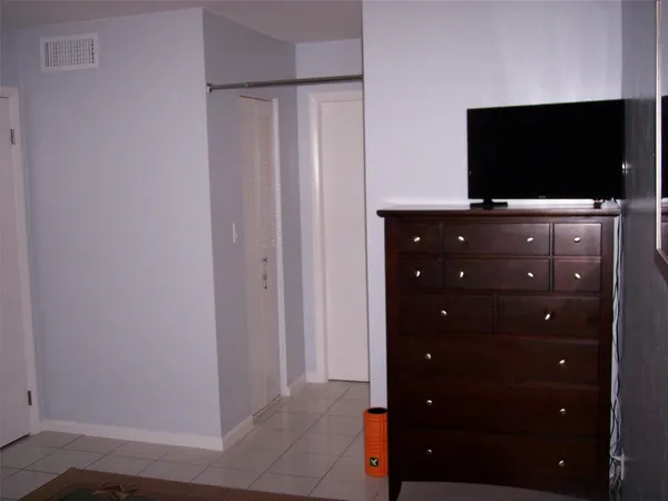 $169,000 | 600 Northeast 2nd Street, Unit 208, Dania Beach, FL 33004