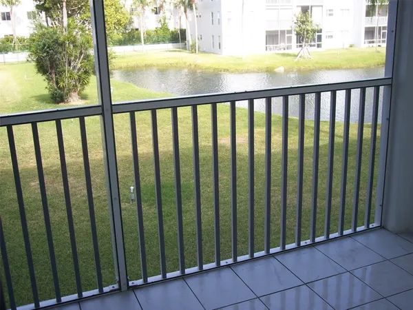 $169,000 | 600 Northeast 2nd Street, Unit 208, Dania Beach, FL 33004