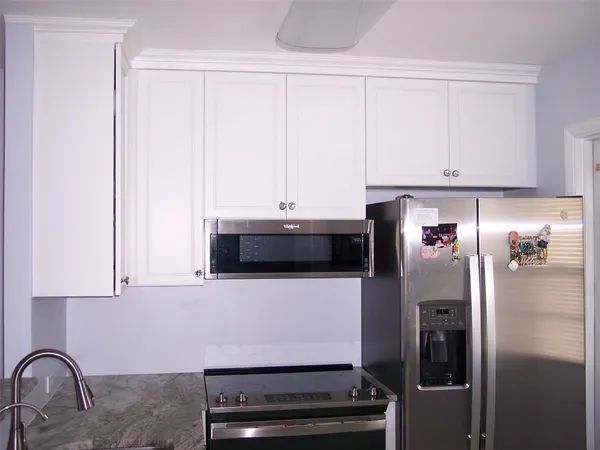 $169,000 | 600 Northeast 2nd Street, Unit 208, Dania Beach, FL 33004