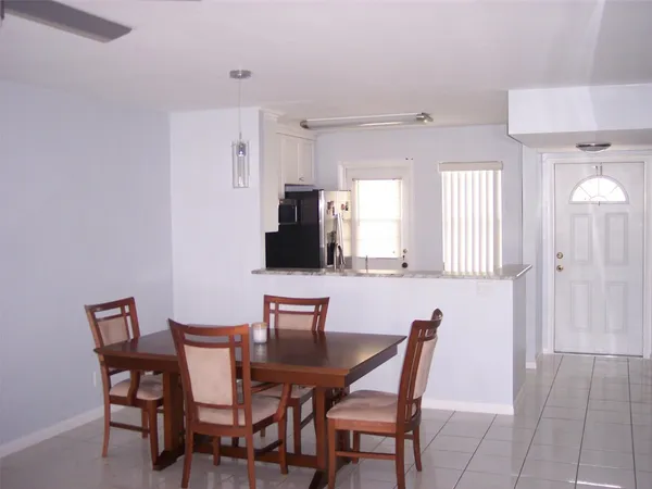 $169,000 | 600 Northeast 2nd Street, Unit 208, Dania Beach, FL 33004