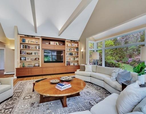 73 Fairview Road Weston, MA 02493 - Photo 7 of 30